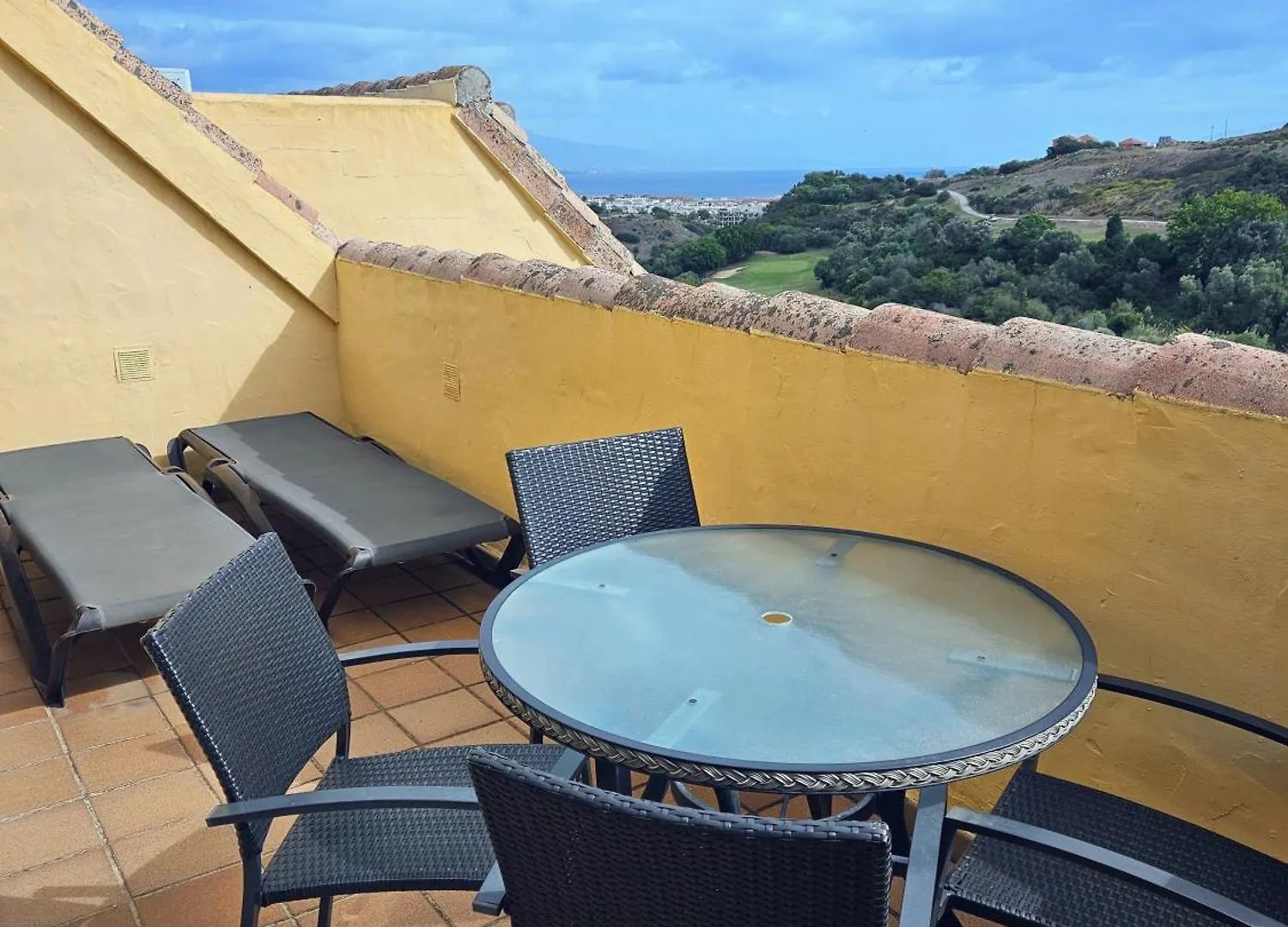 Ferienwohnung Duquesa 2 Bed With Sea And Golf Views And 5 Pools Manilva Spanien